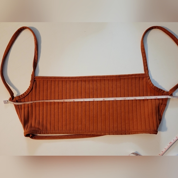 Pretty Little Thing Bandeau - Picture 8 of 10